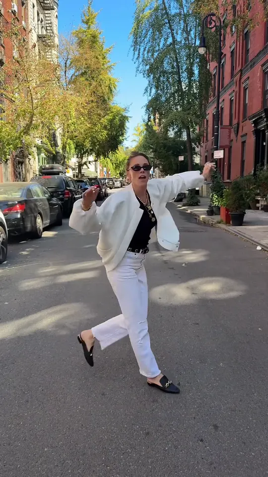 The original Babydoll dance by @emilyscottjames on TikTok