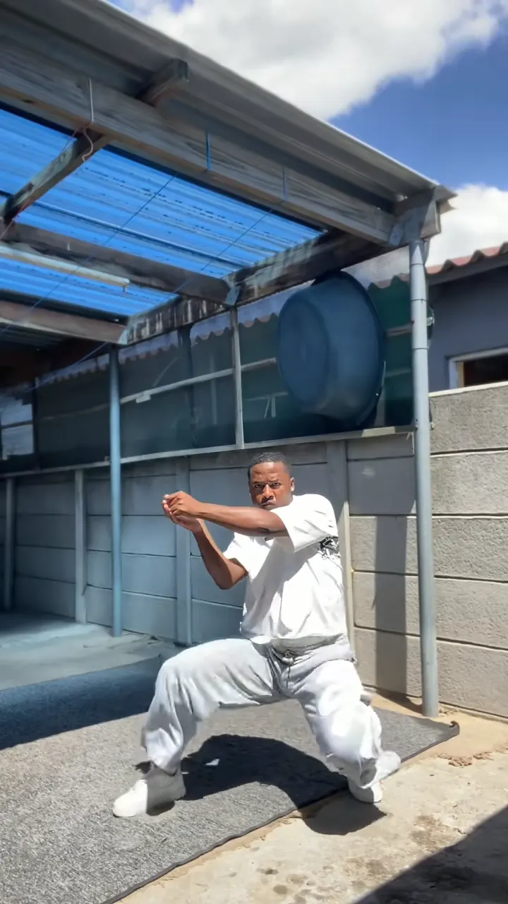 The original Fuzzy Dream dance by @dowaynesmiler5 on TikTok